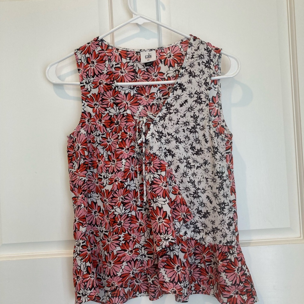 Cabi floral ruffle blouse